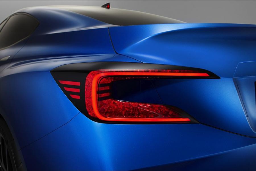  Subaru WRX Concept 2013 года  (фото 13 из 21)